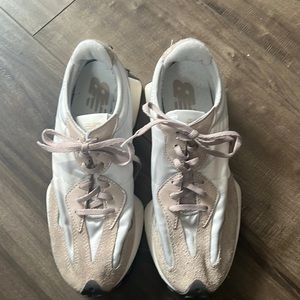 New Balance 327 in taupe and cream